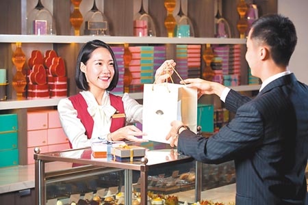 台北文華東方酒店致力為每位賓客提供體貼入微的客製化細膩服務。圖∕台北文華東方酒店