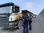 清晨攔查　彰化環局揪3違規倒廢土