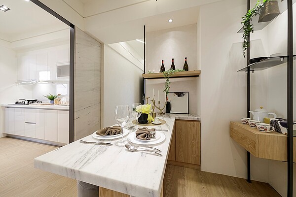 廚房與餐廳空間規劃恰到好處/海悅廣告提供