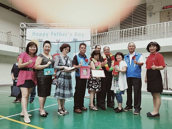 陳壽彭舉辦多項活動，聯絡里民間感情。圖／秀山里里長陳壽彭提供