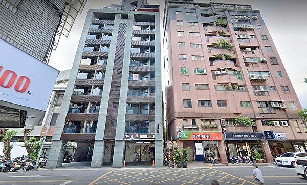 房仲調查發現北市大同區「家樂福重慶店」周遭,因為鄰近市中心,但房價相對親民,成為不少民眾的置產首選。圖/截自google map