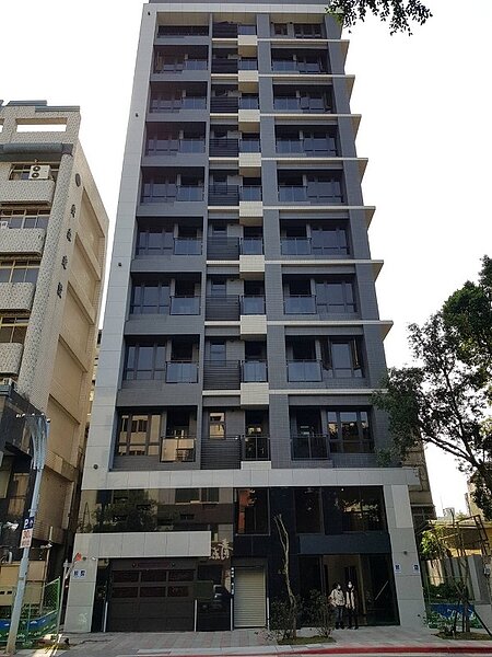 台北市長安東路1段40號危老建案。圖/台北市政府提供