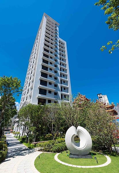 「仁愛柏麗」樓下周邊綠地也多/創意家行銷提供