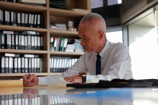 富邦建設仁愛路二段與金山南路口新推預售案 「富邦醴仁」，聘請日本國寶級建築師高松伸設計。