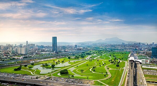 統揚建設董事長 張銀河4