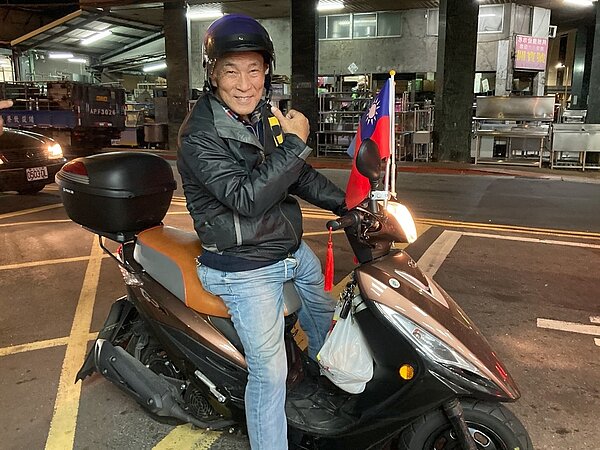 中正區網溪里首創黑貓忠隊，守護里民安全。圖／夏萬浪提供