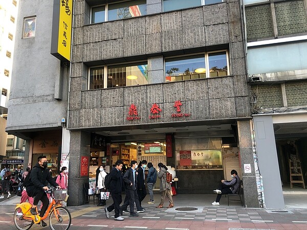 三愛里緊鄰知名景點永康街,是國內外遊客的必訪景點之一。圖/馬聖傑攝