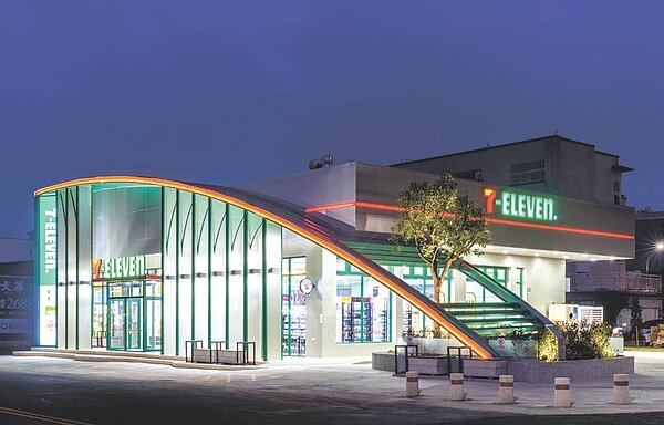 統一超商19日公開7-ELEVEN第6000家店的「鳳儀門市」。圖/統一超商提供