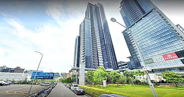 北市「黃金巷弄」位於中山區植福路286巷,平均單價要158.4萬元。圖/截自google maps