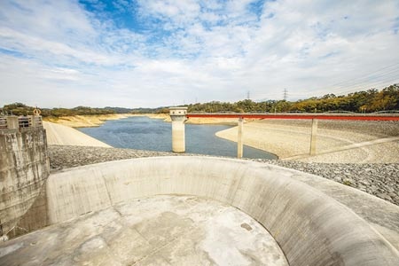 針對新竹地區工業用水，祭出每月用水1000度以上的大戶，25日起減量供水躍升至11％的措施。圖／中時資料照