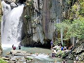 南投夢谷瀑布遭開挖毀景　公部門追兇要開罰