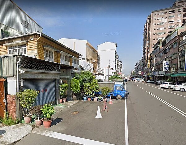 屏東房價近五年漲太多,包括屏東市、潮州、東港、恆春的4大生活圈都漲,在地年輕人大呼薪資又低、買不起房,讓人感到無奈。圖/google map