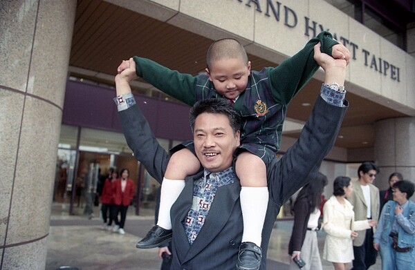 郝劭文永遠記得當年吳孟達常帶他去吃好吃的。圖/聯合報資料照