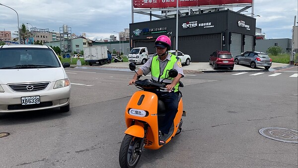 台中今年度淘汰老舊機車、換購或新購低污染車輛補助,預計4月起受理申請。圖/台中市環保局提供