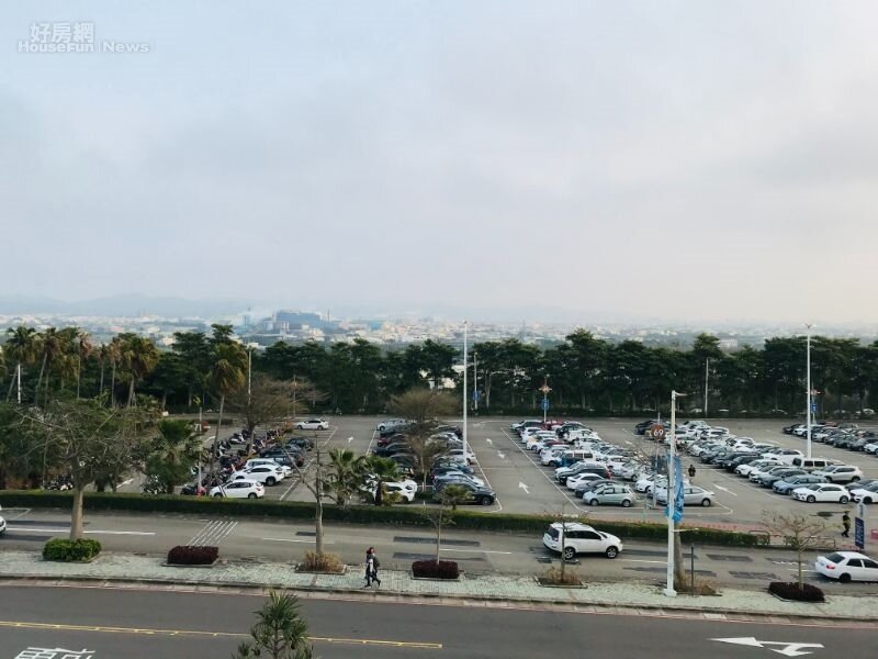 台中麗寶停車場。圖/好房網News記者黃暐迪攝影