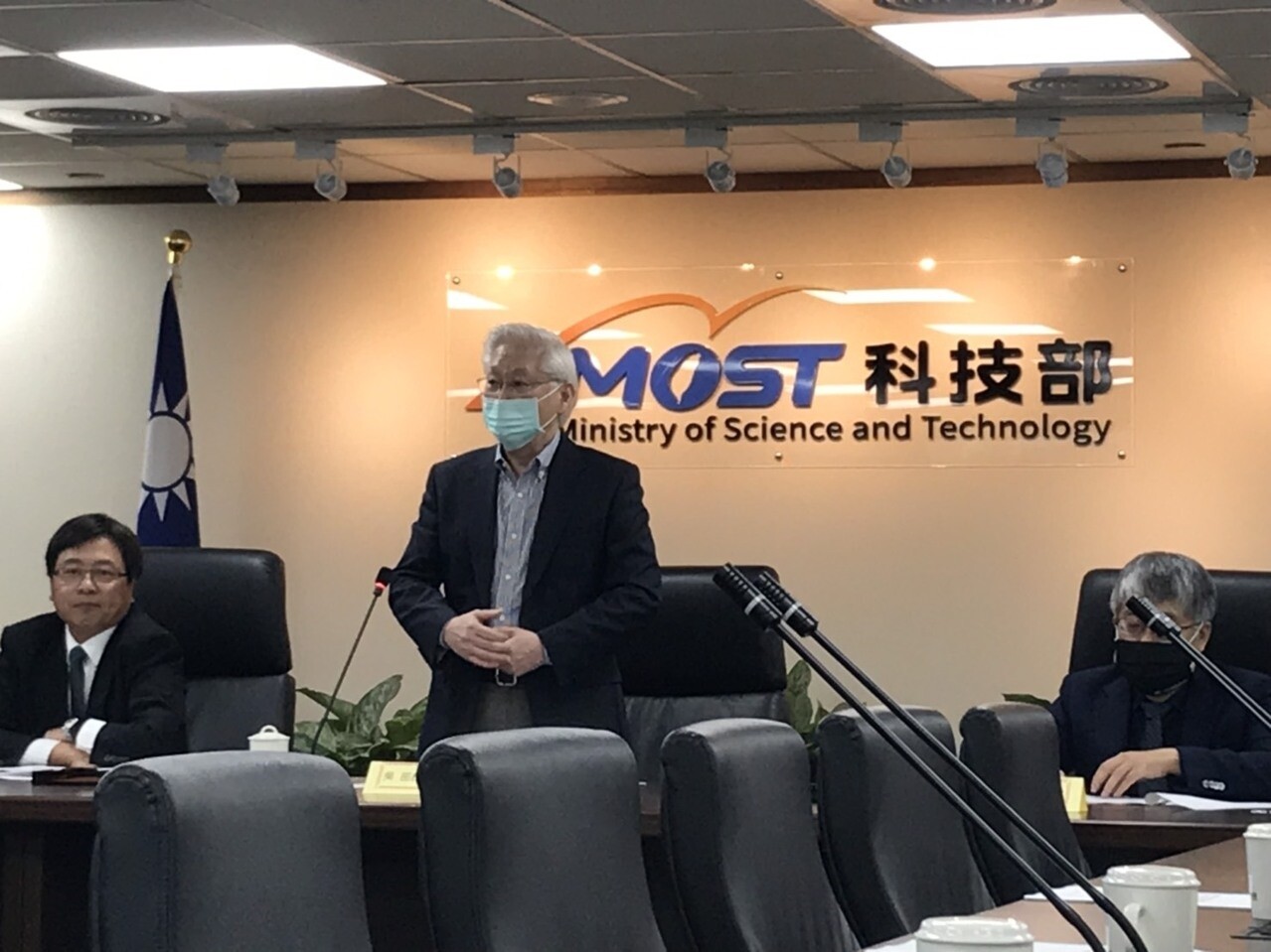 科技部長吳政忠表示,我國三大科學園區去年營業額首度突破3兆,達3兆276億元,年增15% 記者潘乃欣/攝影