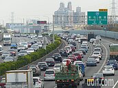 國道服務區　經營權之爭再起