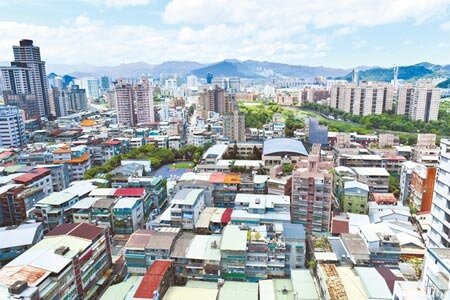 近來囤房稅議題受到關注,內政部透過大數據分析發現,法人囤房比自然人多。圖/中時資料照