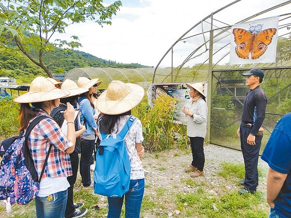 政大地政系師生課程參訪。(孫振義提供/李侑珊台北傳真)