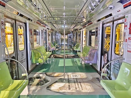 台中捷運綠線16日起展開試營運，總太地產（3056）搶先卡位限定車廂廣告。圖／中時資料照