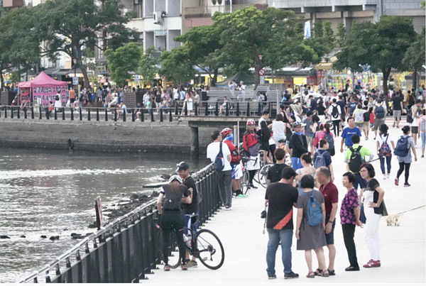 安心旅遊補助後國旅正逢淡季，交通部擬妥「五把柴火」，盼能為國旅保溫。聯合報系資料照片