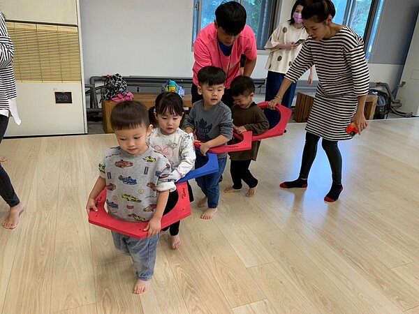 新北市民政局規畫調配市民活動中心空間,增加設施,圖為板橋區莊敬市民活動中心。圖/新北民政局提供