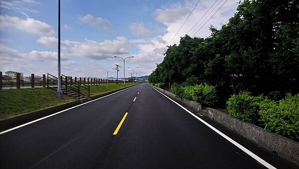 台中屯區燙平道路。圖／台中市政府建設局提供