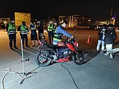 改車族注意！中市運用「聲音照相」取締噪音車輛