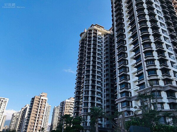 都要交屋了外牆磁磚還沒上…他憂一延再延趕不上新青安 網:只會加碼 淡海新市鎮。圖/好房網News記者黃暐迪