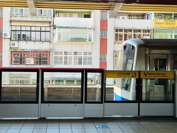 捷運奇岩站。圖/好房網News記者黃暐迪