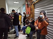 蛋殼公寓斷金流　苦主北京維權