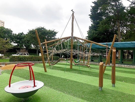 景美公園遊樂設施/王以宣攝