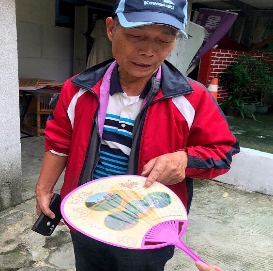 里長介紹景美扇/蘇敏禎攝