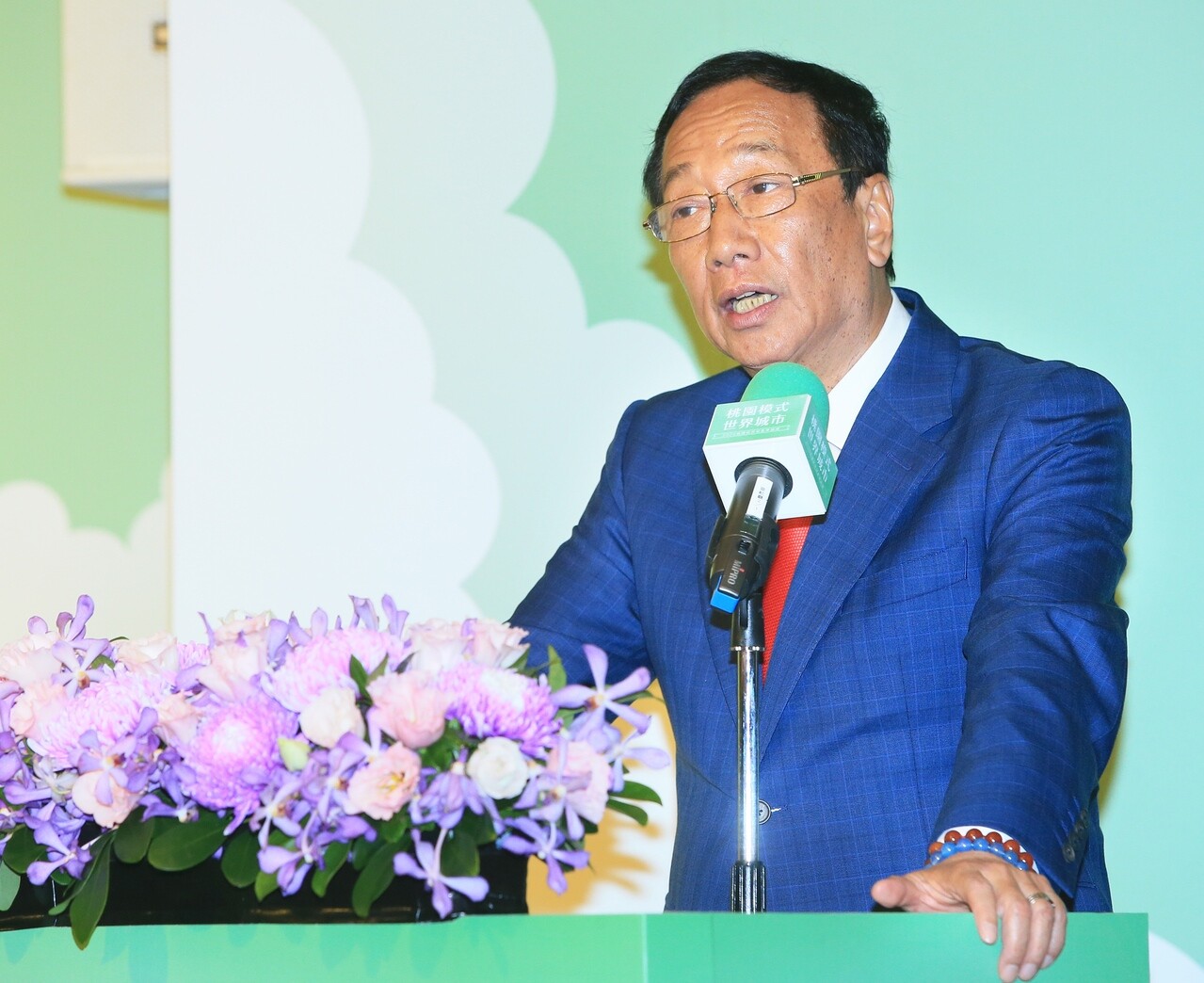鴻海創辦人郭台銘昨(1)日出席桃園航空城產業論壇。圖/聯合資料照