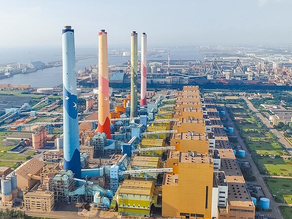 中央宣布台中市管制生煤部分條文無效,市府不服向台北高等行政法院聲請停止執行,1日被裁定駁回停止執行聲請。市府表示,遺憾、失望與無奈。(台中市府提供/盧金足台中傳真)