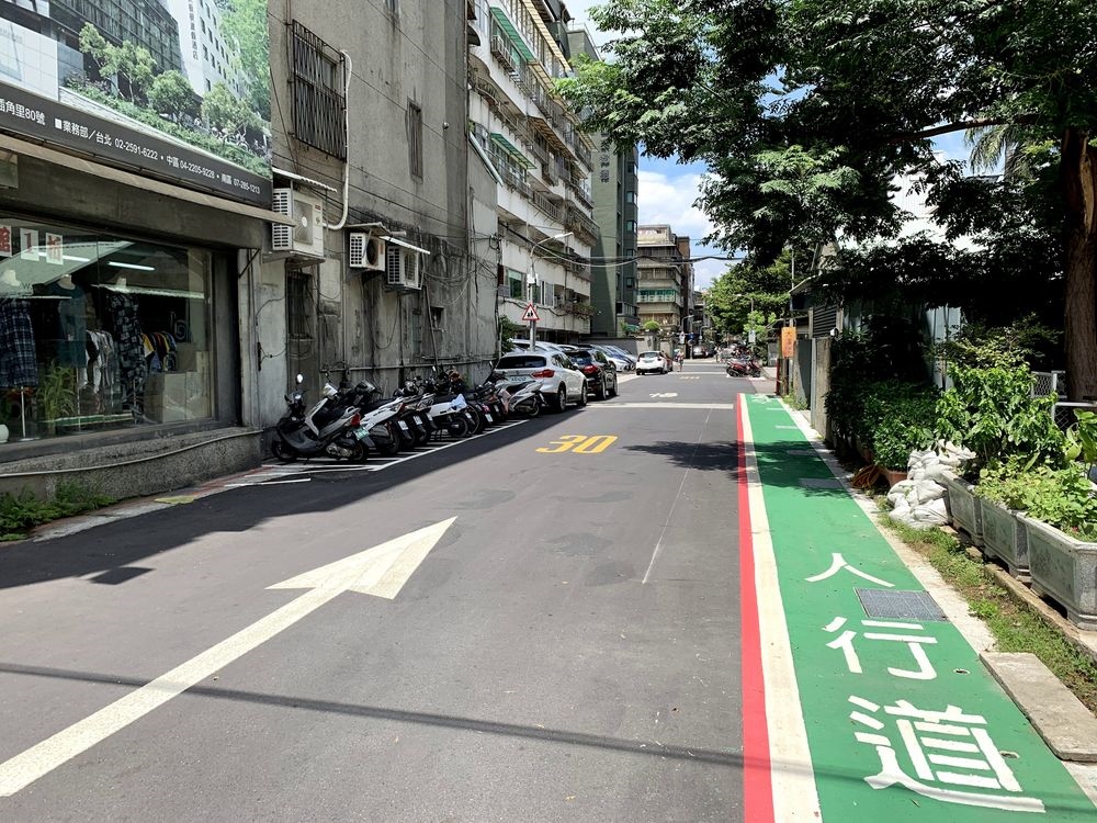 標線型人行道工法再進化。圖／台北市政府提供