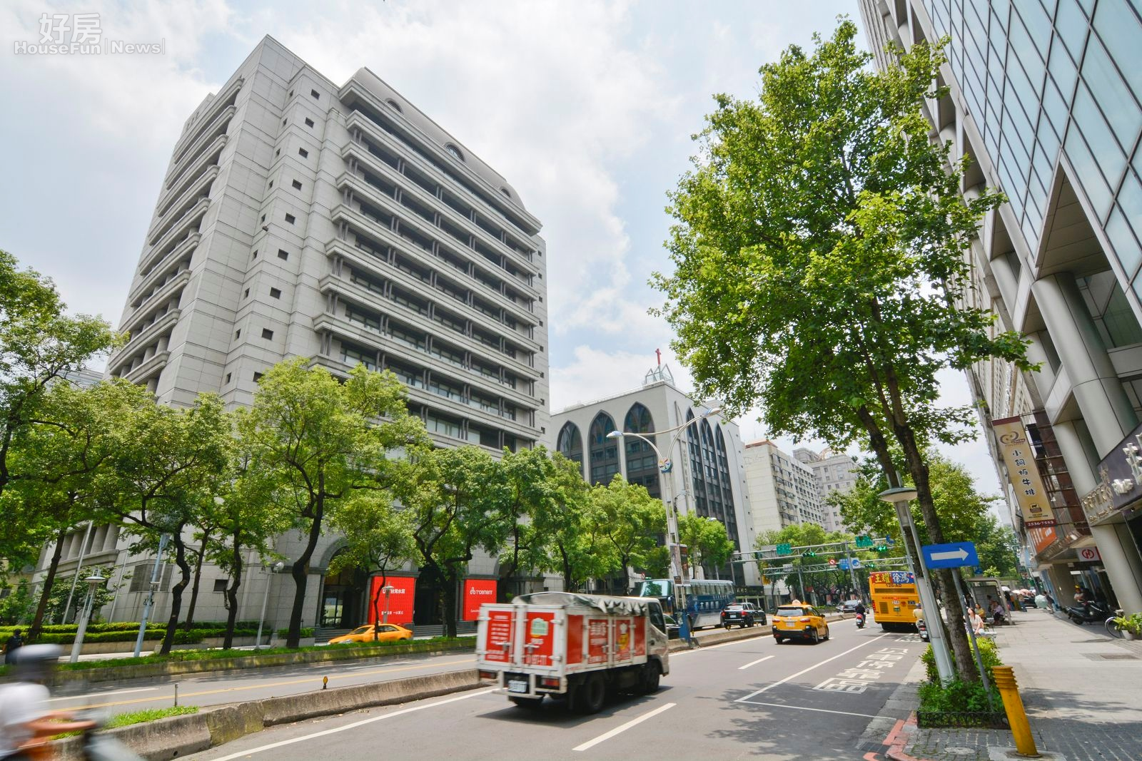 中山北路二段,台北戲棚。(好房news記者 陳韋帆/攝影)