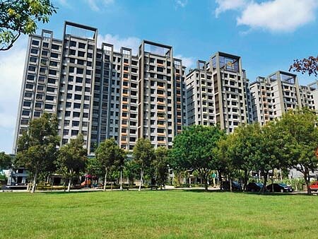 台中高鐵特區近幾年成建商推案熱區,新成屋林立。圖/曾麗芳