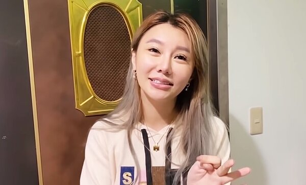 YouTuber愛美教主拍影片分享鄰居擾人清夢過程。圖/截自YouTube《愛美教主Cherry Queen》