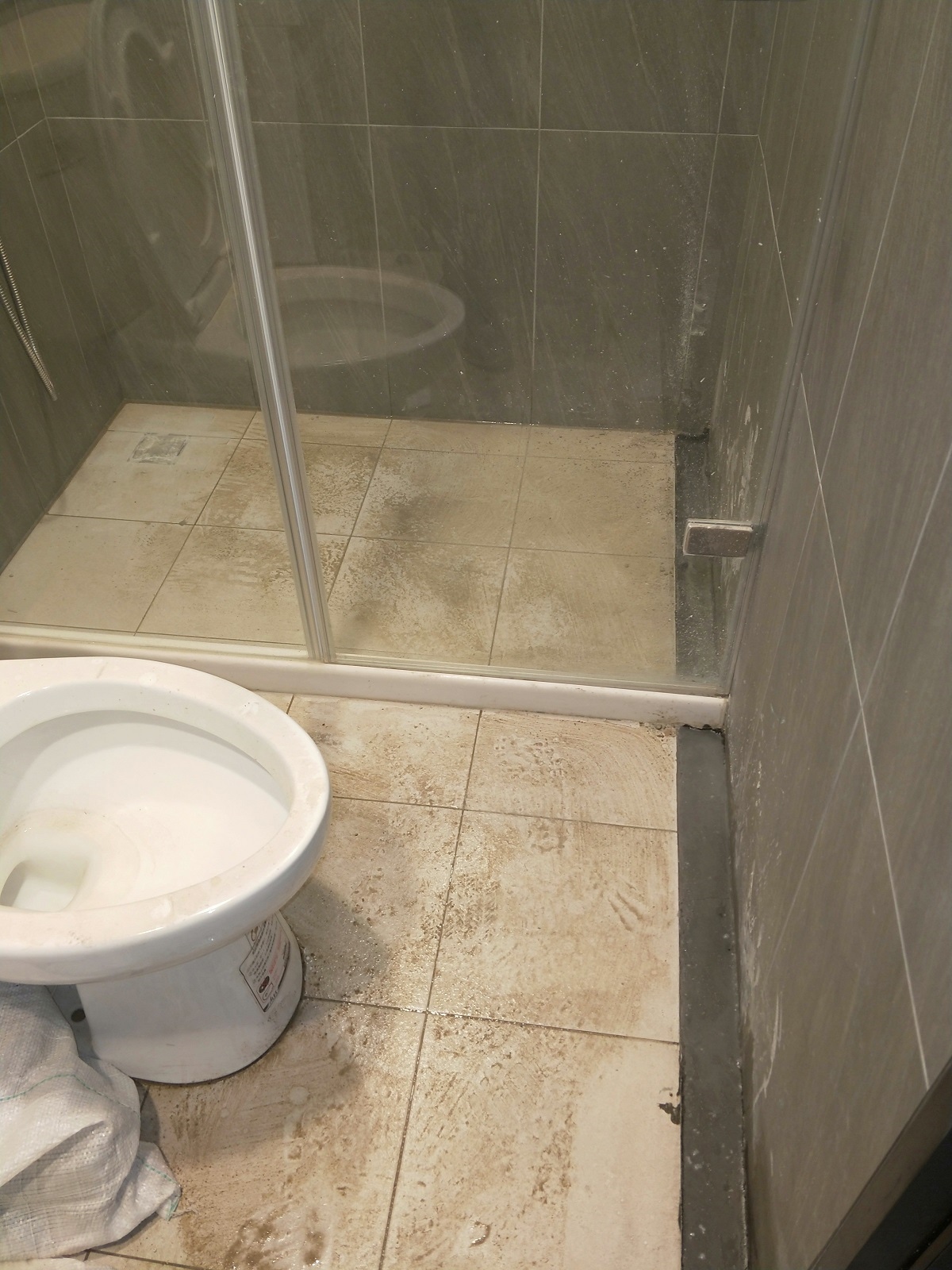 廁所內部修繕狀況。圖／台北市市場處提供