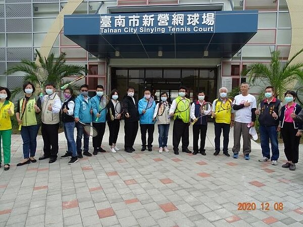台南市新營網球及籃球風雨球場啟用。圖/台南市府提供