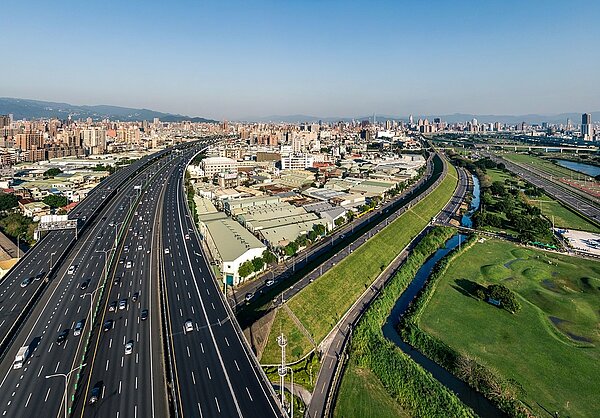 擴大三重都市計劃草案規劃正在擬定中,待草案完成後,對於區域土地比例才可做較清楚的評估及計算。圖/新北市政府城鄉局