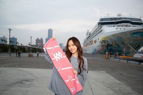 高雄2021跨年晚會隱藏版卡司是新加坡翻唱女神文慧如。圖/高雄市政府提供