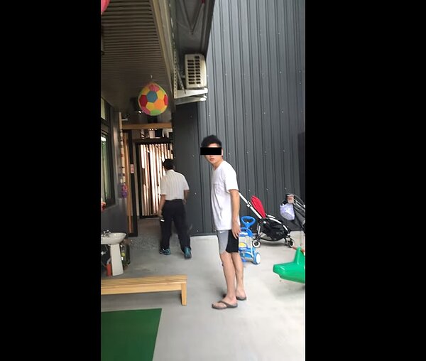 大同社會住宅因為臨托中心音量較大,引發住戶不滿。圖/截取自靠北幼稚園影片