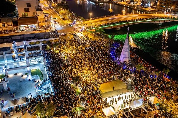 疫情下民眾不能出國旅遊,反造就地方活動掀熱潮。圖/台南市政府提供