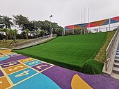 新景點！嘉義市12米超大滑草場、大溜滑梯高達4米