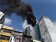 北巿光華商圈全球人壽新建工地　頂樓火災冒濃煙出動12輛消防車
