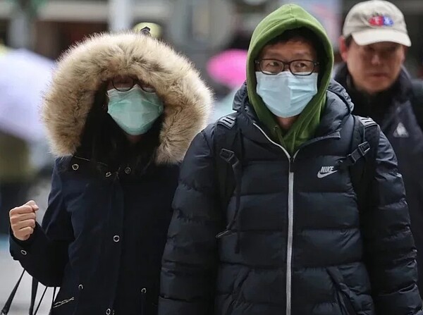 13日起至14日東北季風增強或大陸冷氣團南下，可能挾帶另外一波霾害移入台灣。圖／聯合報系資料照