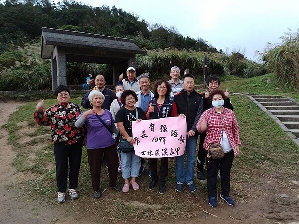 里民透過自強活動增進彼此的感情。/里長黃慧芬提供