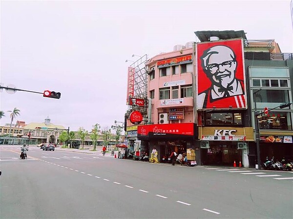 新竹火車站前中正路、大同路口角地，蟬聯新竹市地王。圖／新竹市政府提供